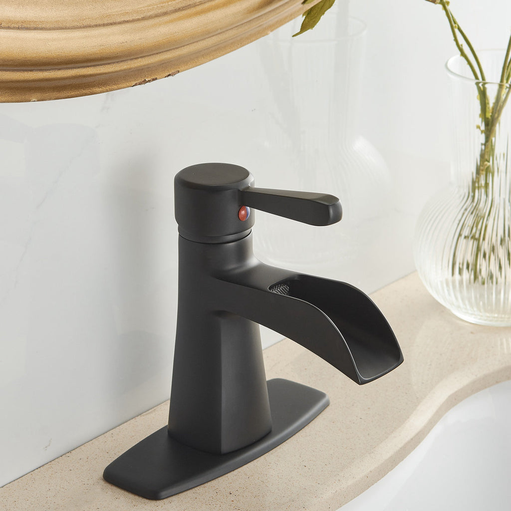 Single Handle Bathroom Faucet With Pop-up Drain