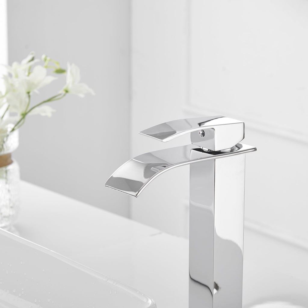 Single Handle Bathroom Faucet With Pop-up Drain